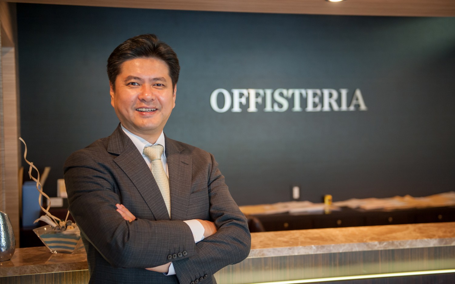 松井隆一 経営者インタビューサイト LEADERSFILE